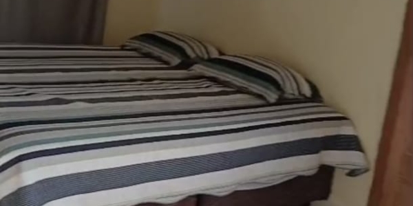 Casa moderna em Salinas com 4 suítes, a 1500 metros da praia, ideal para grupos de até 16 pessoas