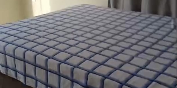 Casa moderna em Salinas com 4 suítes espaçosas, piscina e ambiente confortável, ideal para famílias ou grupos de até 16 pessoas