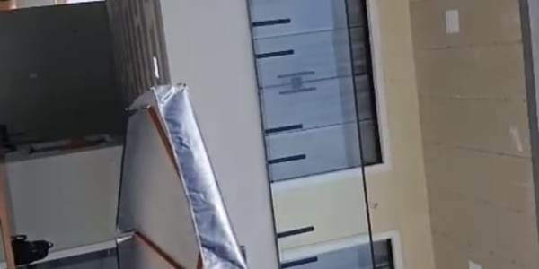 Casa moderna para alugar em Salinas com 4 suítes, 1500 metros da praia e estrutura completa para até 16 pessoas