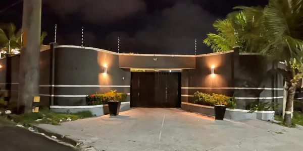 casa para alugar em salinopolis fachada de alto padrão para grupos e excursões