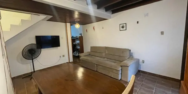 Aluguel de casa em Salinópolis frente mar - Atalaia Casa para alugar em Salinas Atalaia frente para o mar com 3 quartos